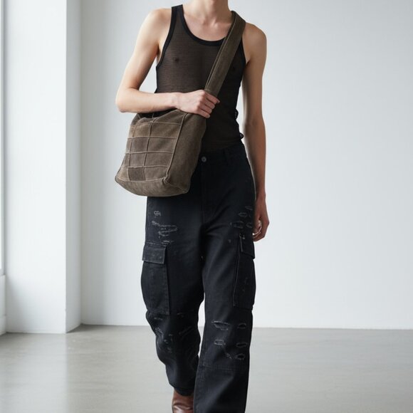 CHANEL suede patchwork '90s crossbody tote - Picture 11 of 11